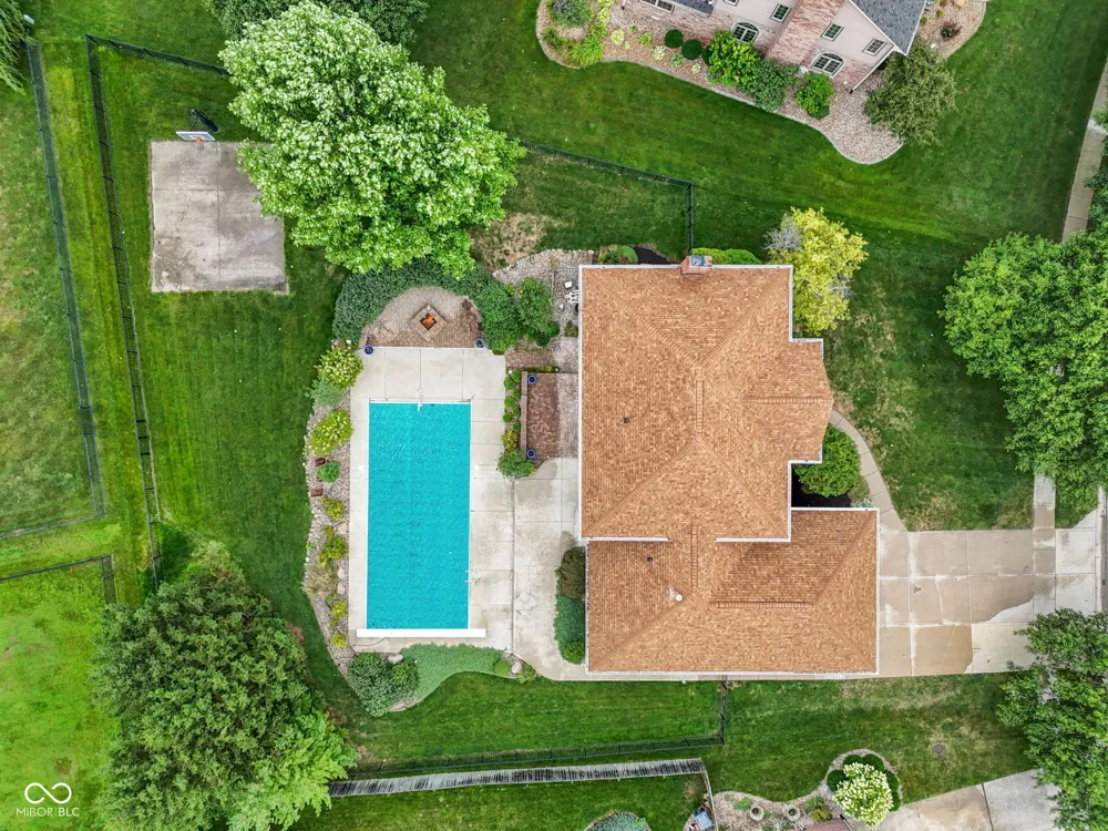 3622 Fountain View Drive Greenwood, IN 46143