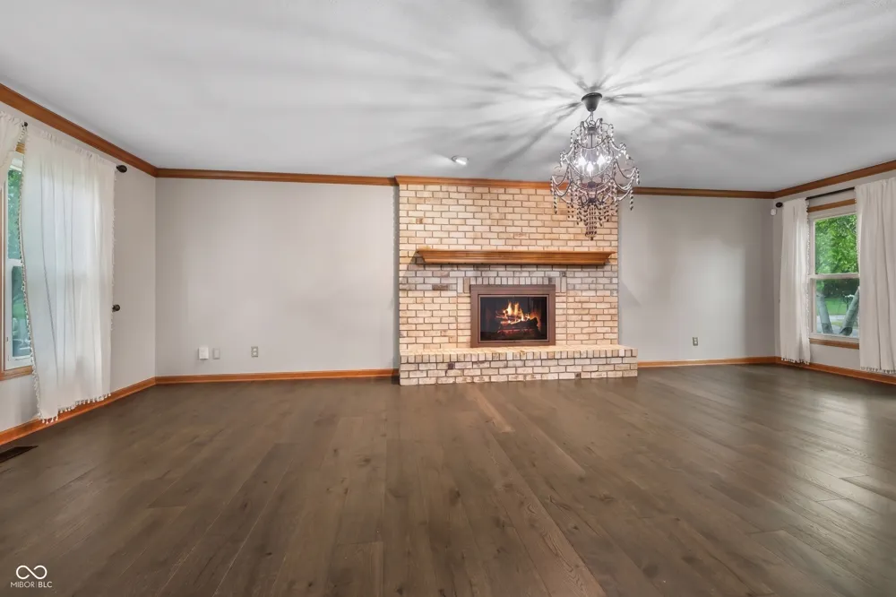 3622 Fountain View Drive Greenwood, IN 46143