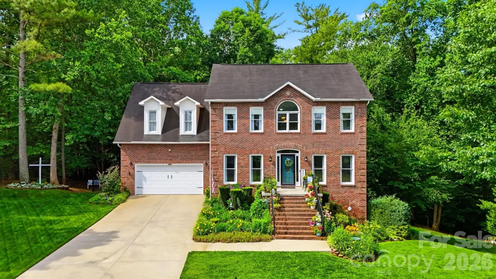 6253 Riviera Run Estates Drive Hickory, NC 28601