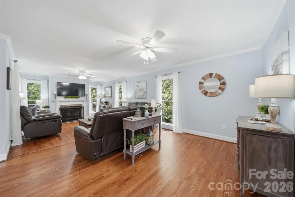 6253 Riviera Run Estates Drive Hickory, NC 28601