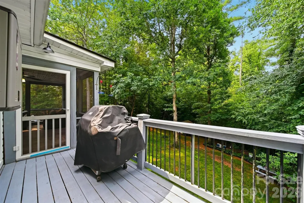 6253 Riviera Run Estates Drive Hickory, NC 28601