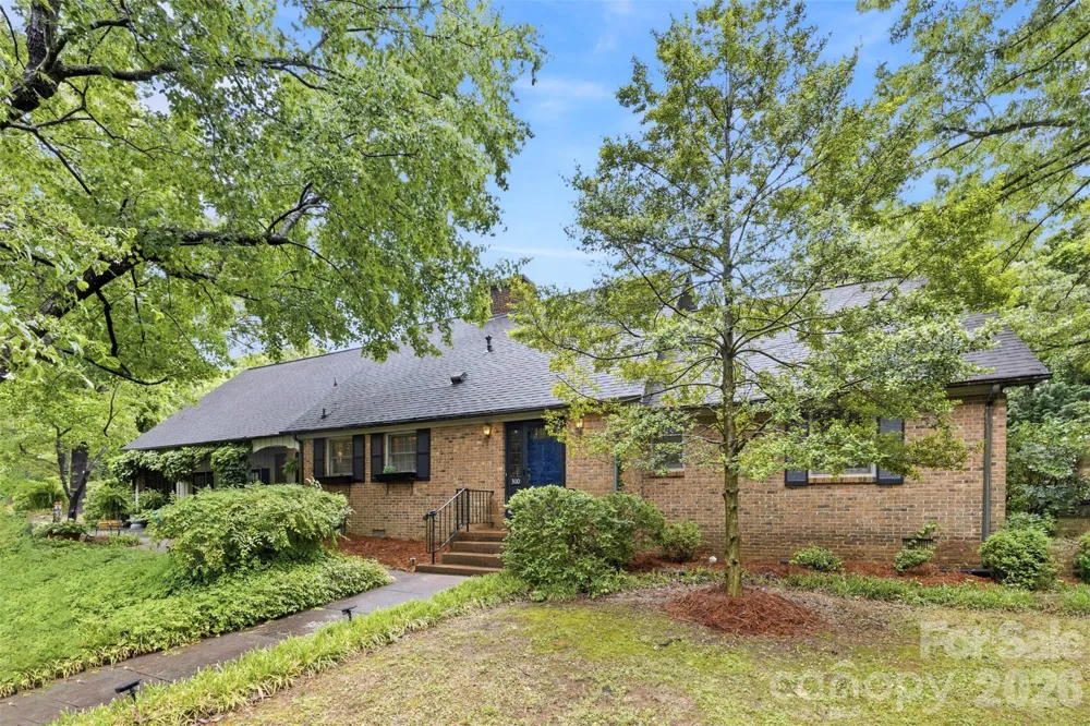 3110 Robinwood Road Gastonia, NC 28054