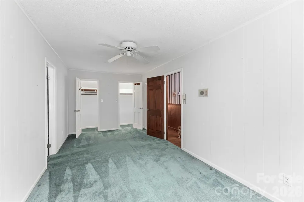 3110 Robinwood Road Gastonia, NC 28054