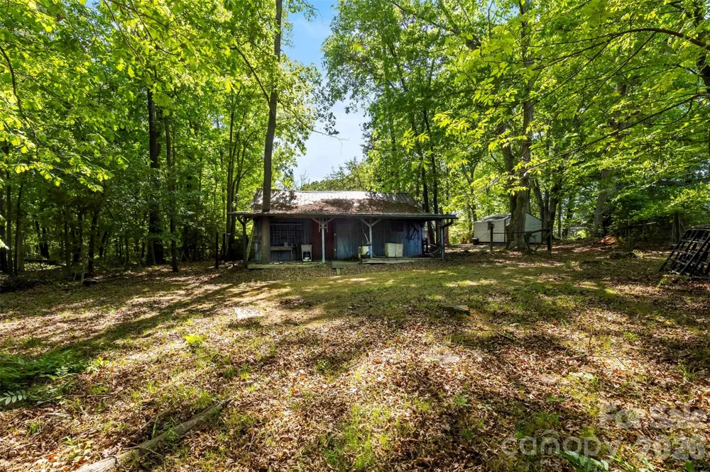 3110 Robinwood Road Gastonia, NC 28054