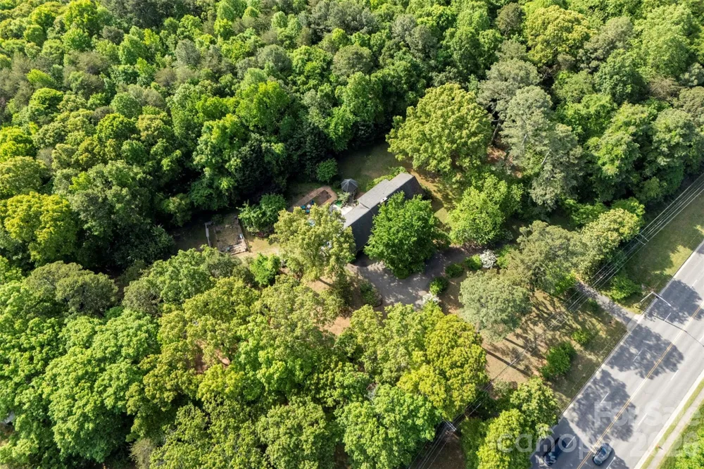 3110 Robinwood Road Gastonia, NC 28054
