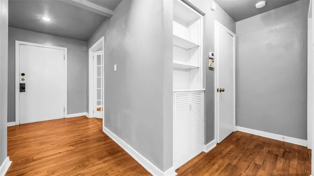 1528 W Day Street Denison, TX 75020