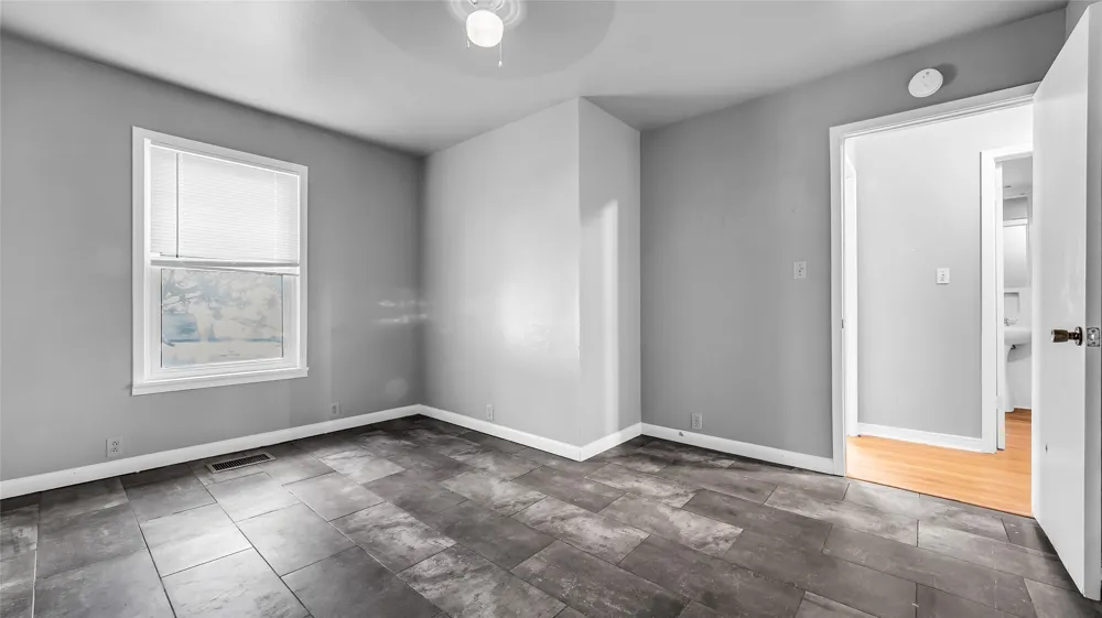 1528 W Day Street Denison, TX 75020