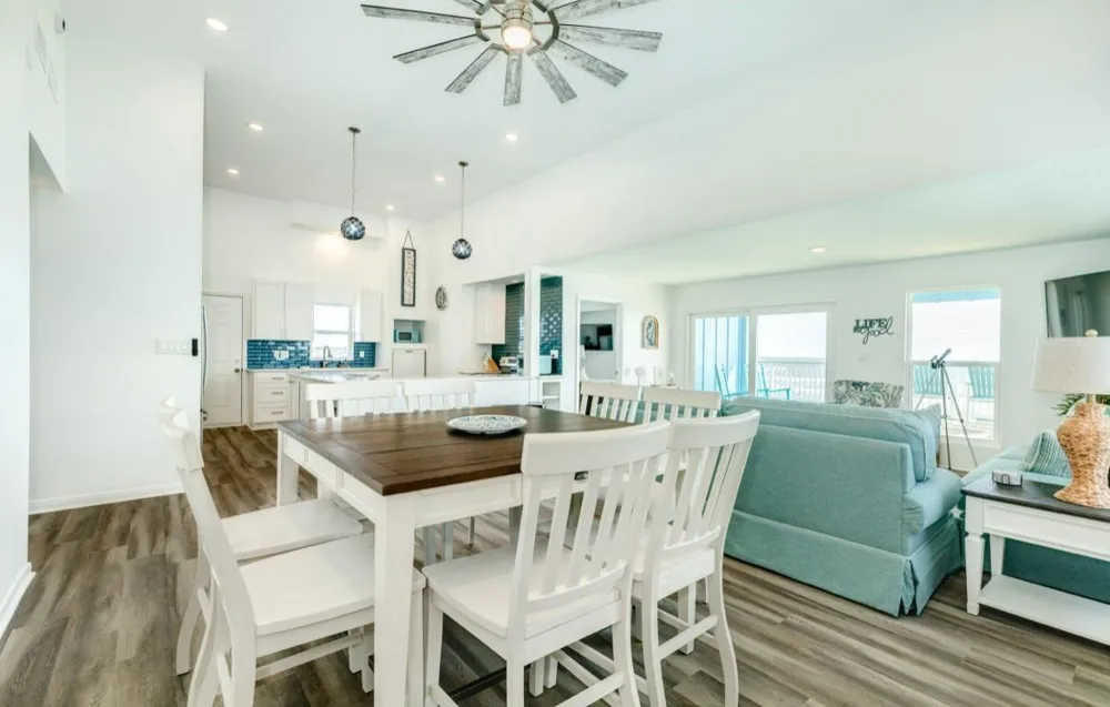 16627 Jamaica Beach Road Galveston, TX 77554