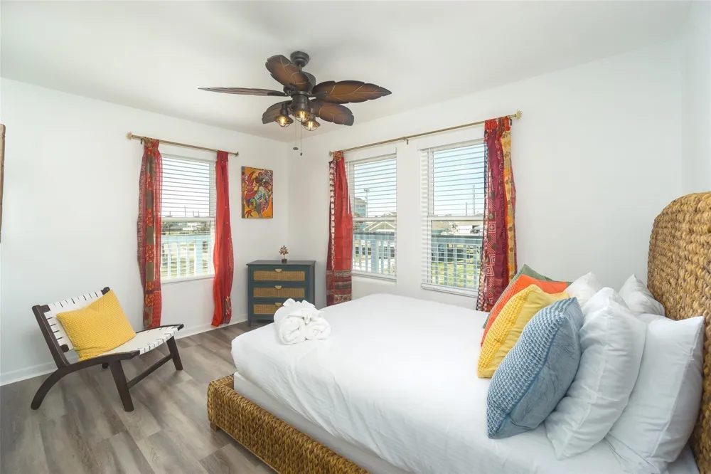 16627 Jamaica Beach Road Galveston, TX 77554