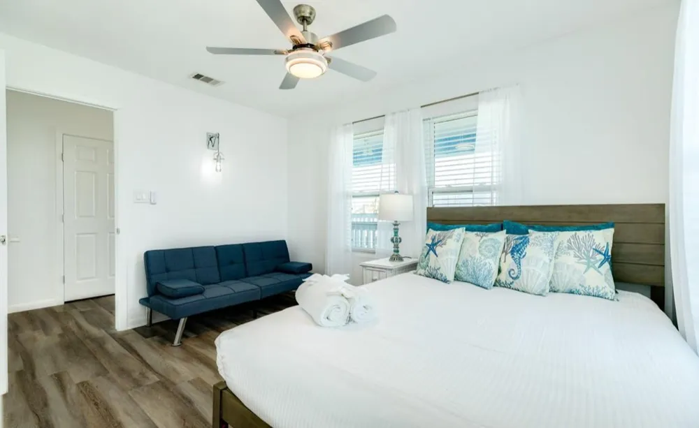 16627 Jamaica Beach Road Galveston, TX 77554