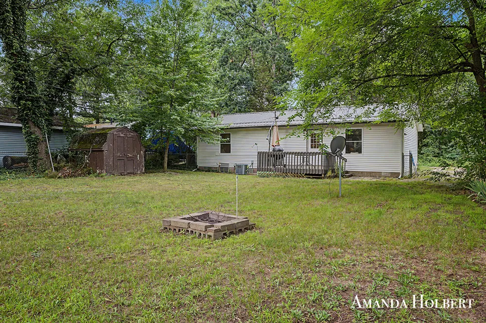 230 Shonat Street Muskegon, MI 49442