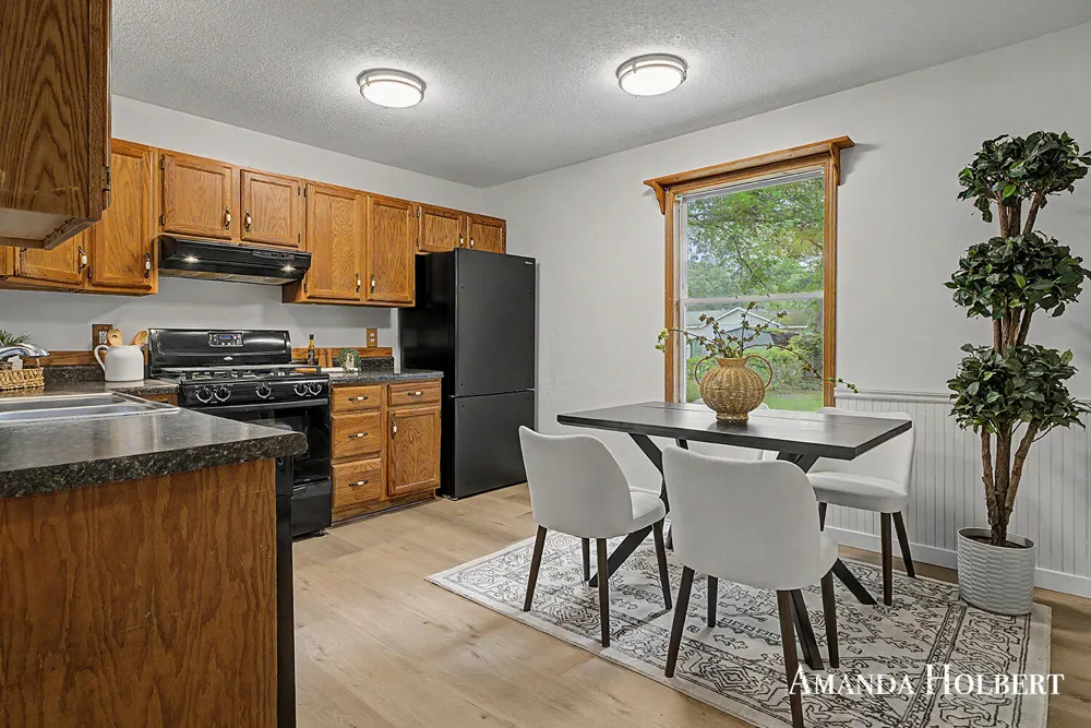 230 Shonat Street Muskegon, MI 49442