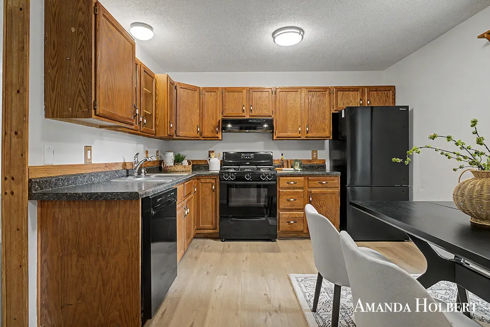 230 Shonat Street Muskegon, MI 49442