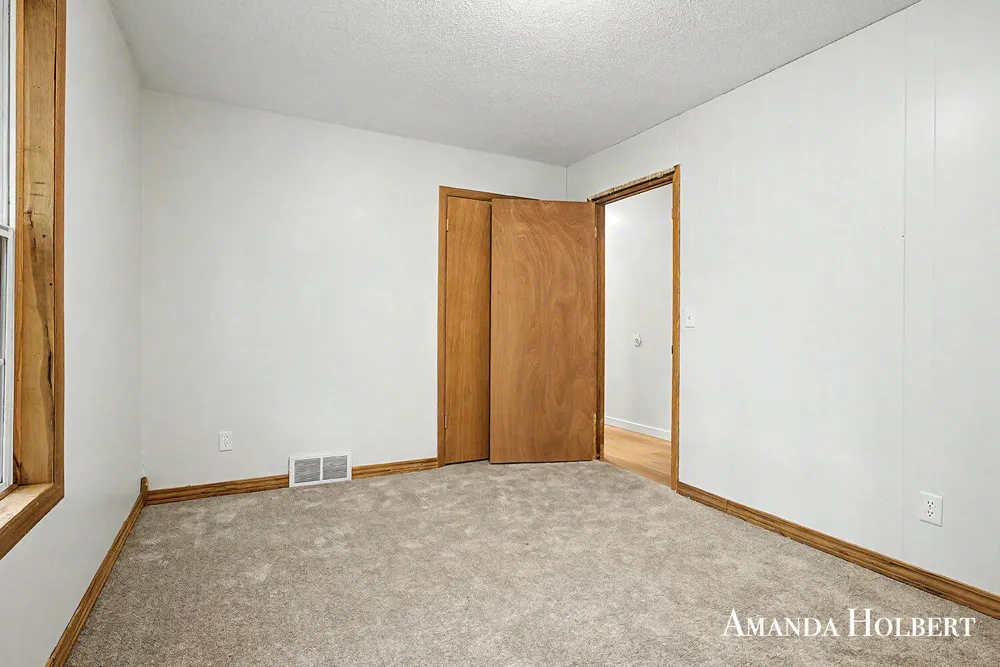 230 Shonat Street Muskegon, MI 49442
