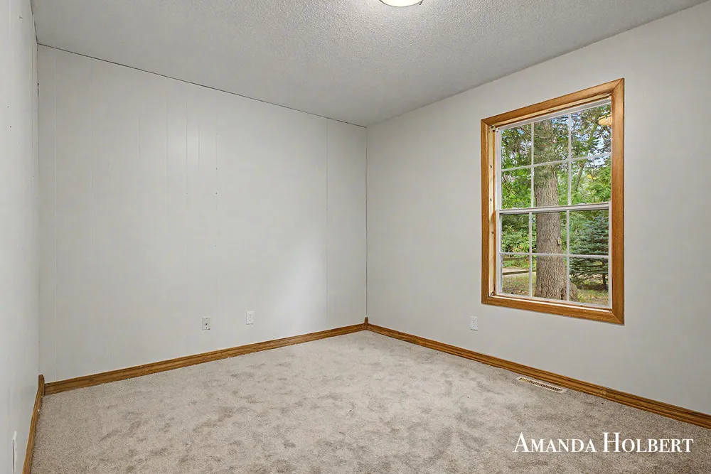 230 Shonat Street Muskegon, MI 49442