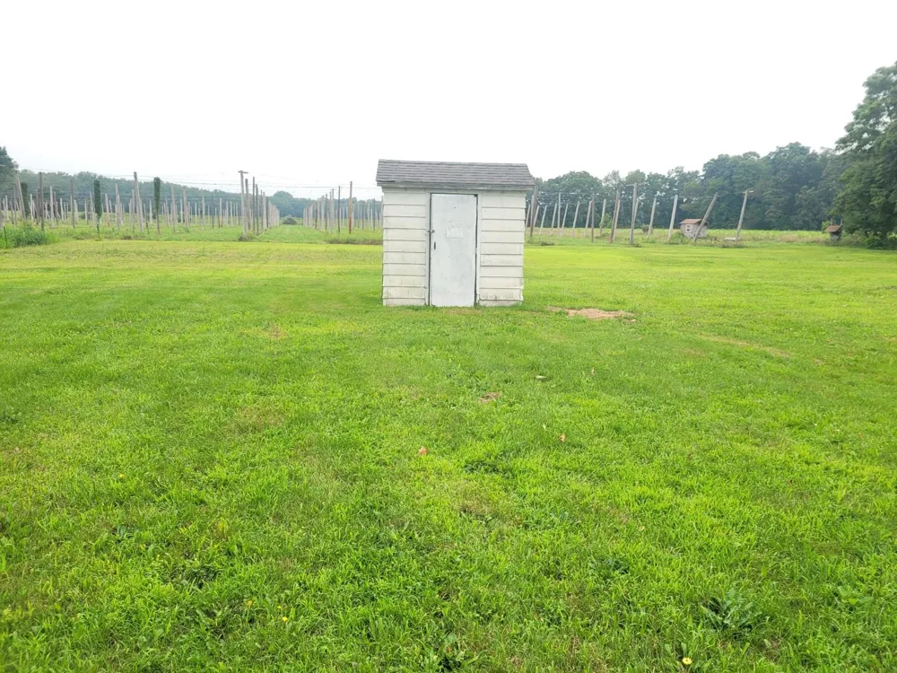 37646 Paw Paw Road Paw Paw, MI 49079