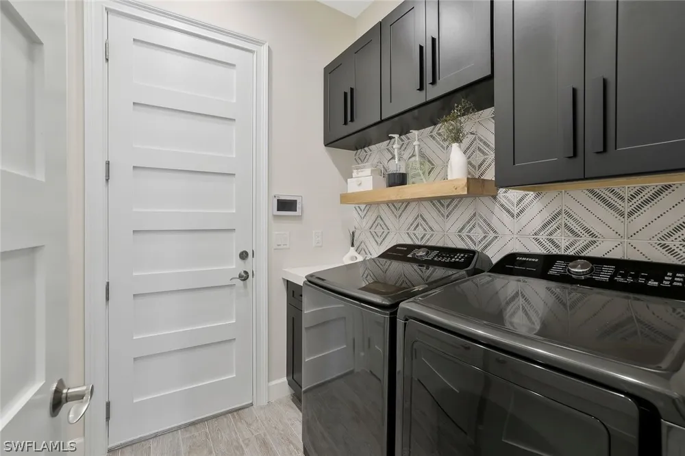 Highbourne Drive Naples, FL 34113