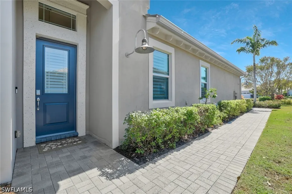 Highbourne Drive Naples, FL 34113