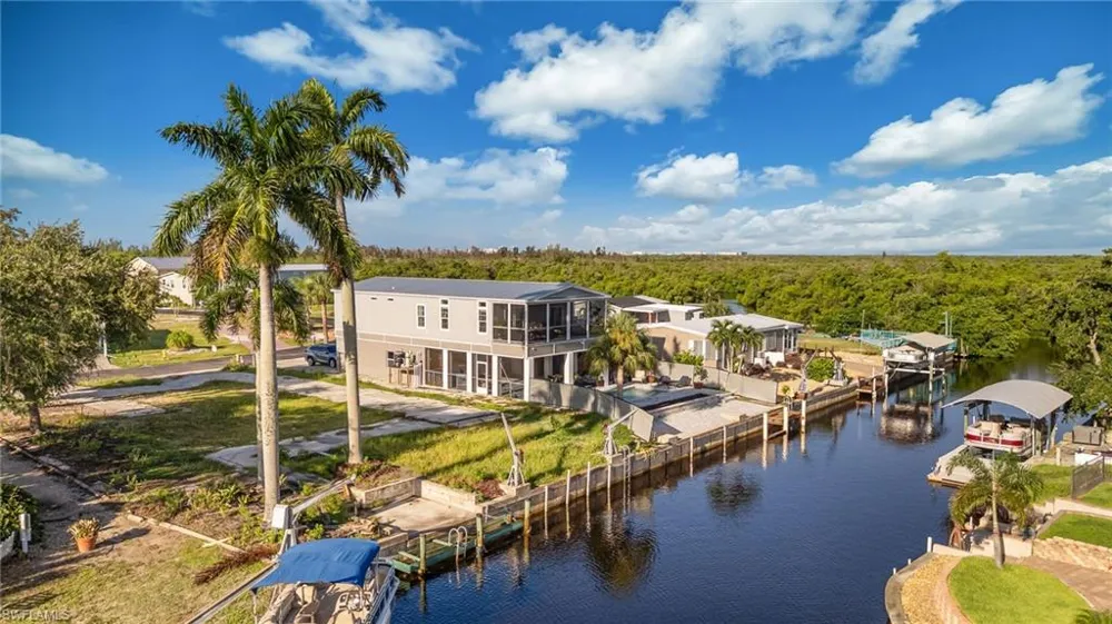 4797 Tahiti Drive Bonita Springs, FL 34134