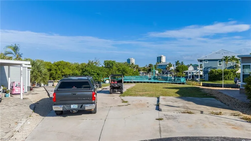 4785 Mali Court Bonita Springs, FL 34134