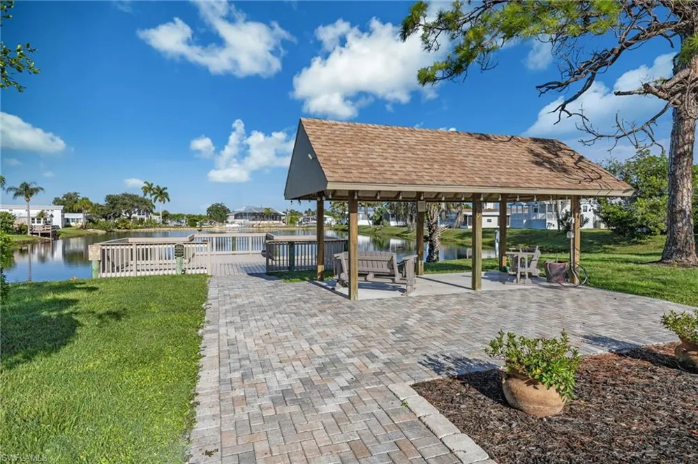 4785 Mali Court Bonita Springs, FL 34134