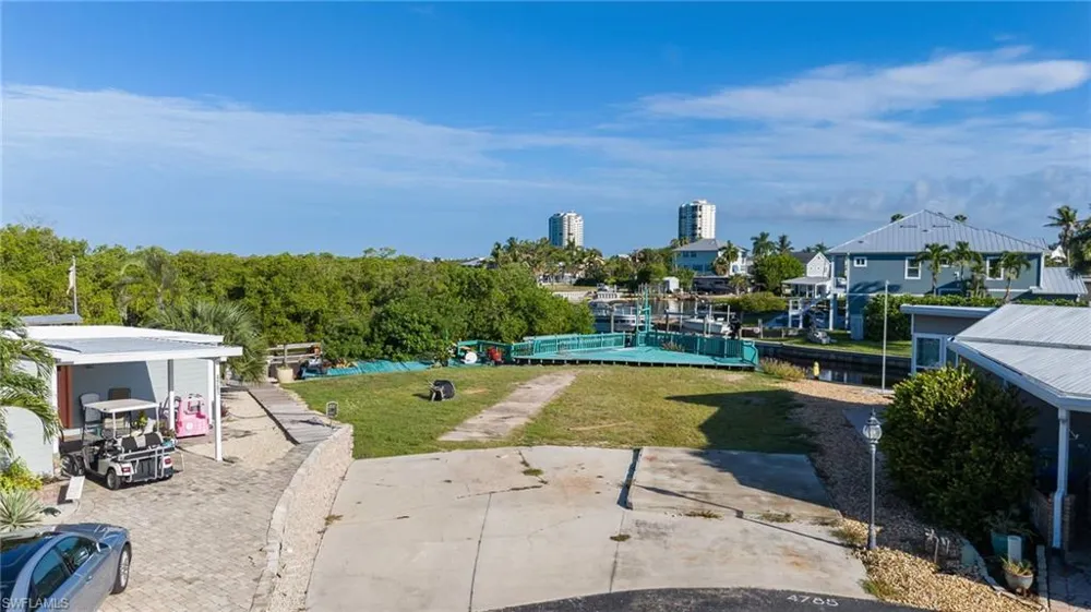 4785 Mali Court Bonita Springs, FL 34134