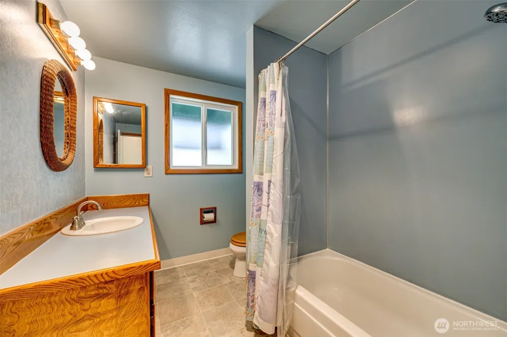 1004 NE 84th Avenue Vancouver, WA 98664