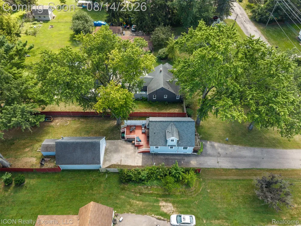 55875 Pontiac Trail Court Lyon Charter Township, MI 48165