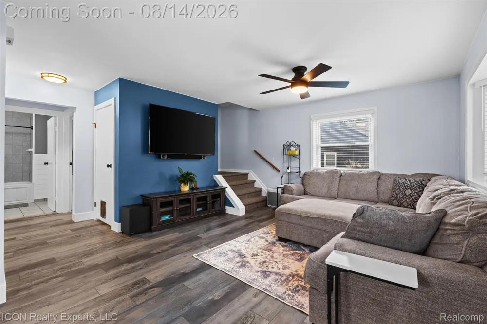 55875 Pontiac Trail Court Lyon Charter Township, MI 48165