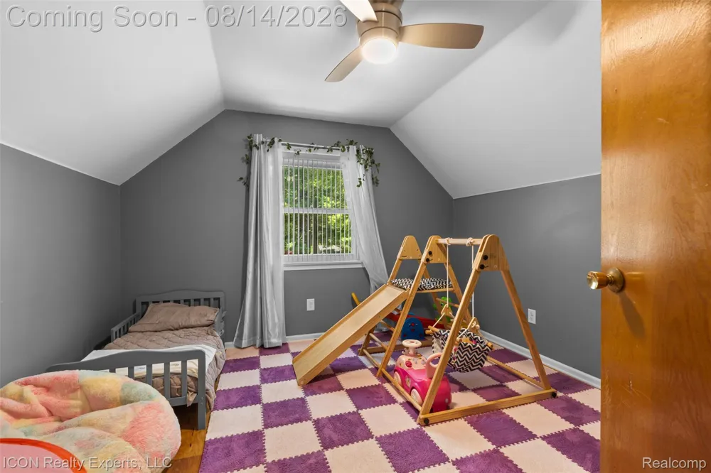 55875 Pontiac Trail Court Lyon Charter Township, MI 48165