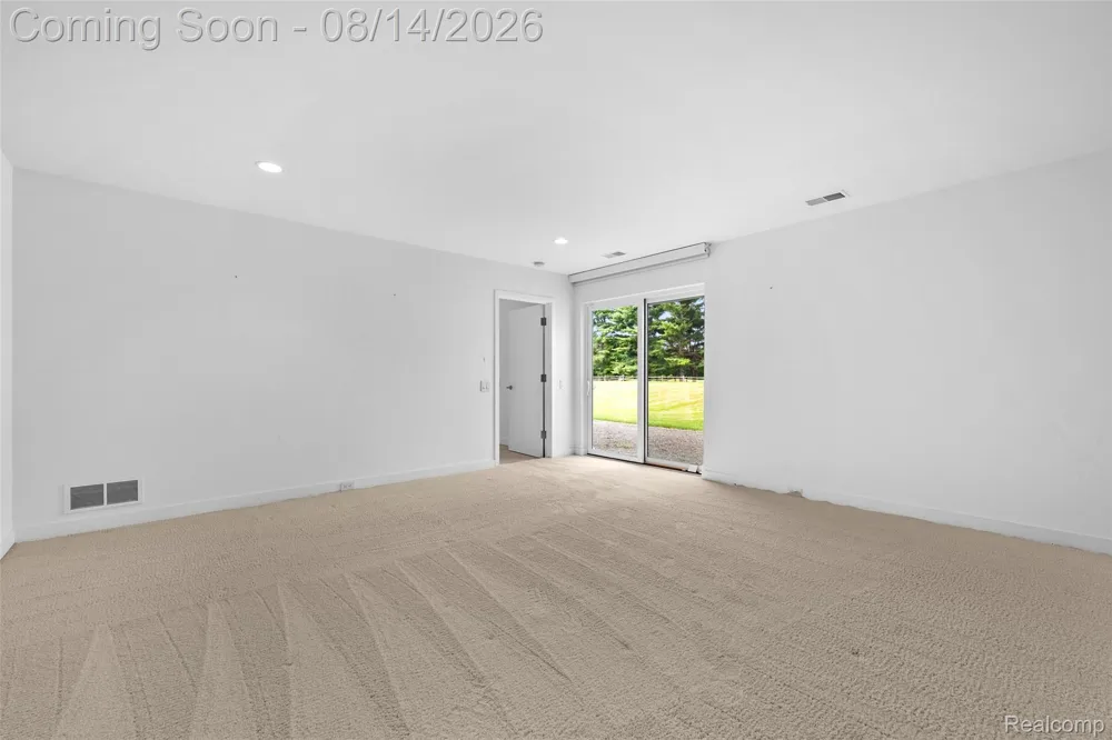 1735 Fairview Court Lodi Township, MI 48176
