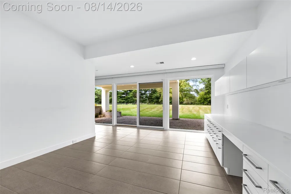 1735 Fairview Court Lodi Township, MI 48176