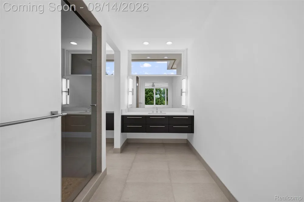1735 Fairview Court Lodi Township, MI 48176