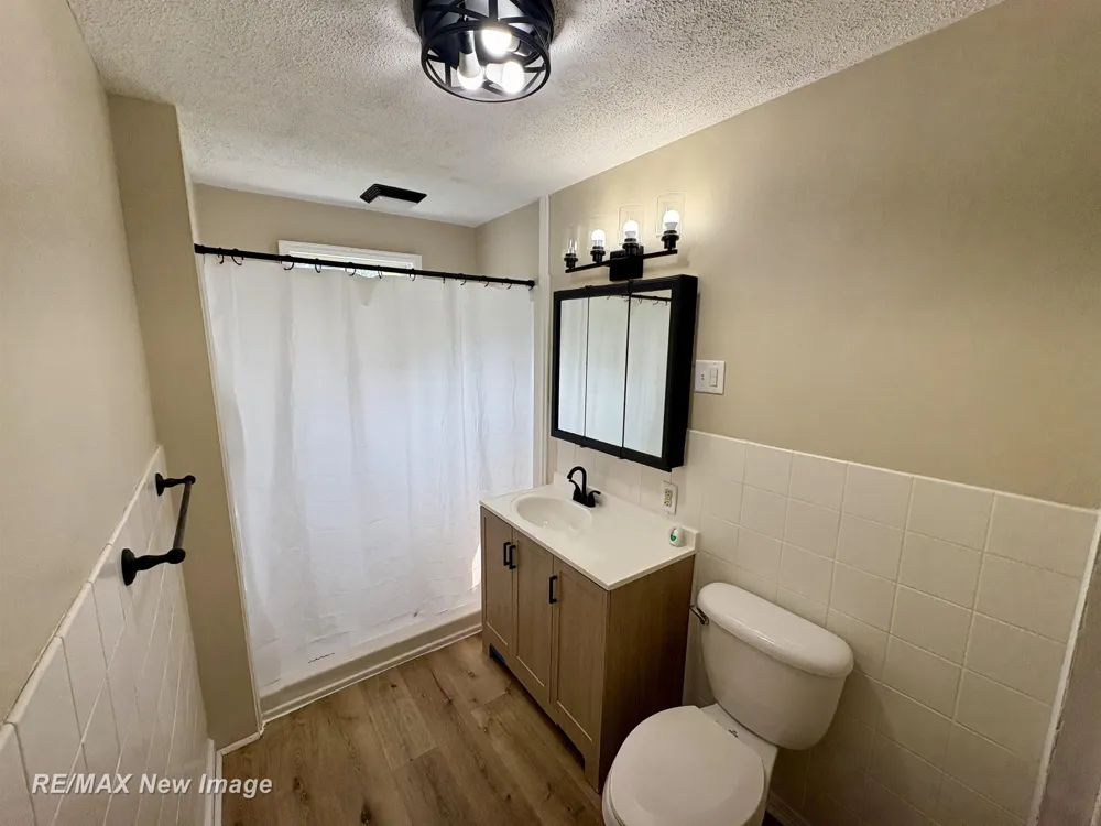 2335 Shattuck Road Saginaw Charter Township, MI 48603