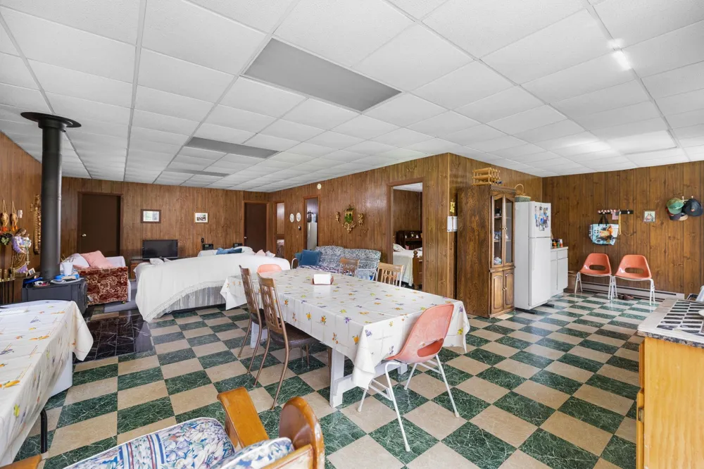 6726 S Snyder Road, SW Springfield Township, MI 49633