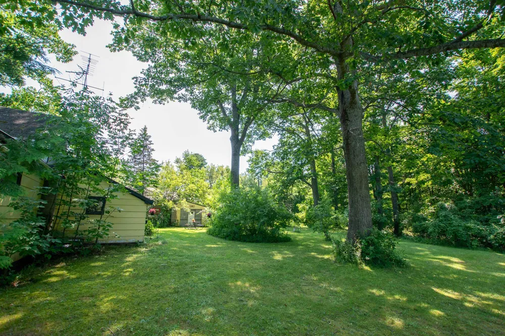 1304 S Richter Road Suttons Bay Township, MI 49682