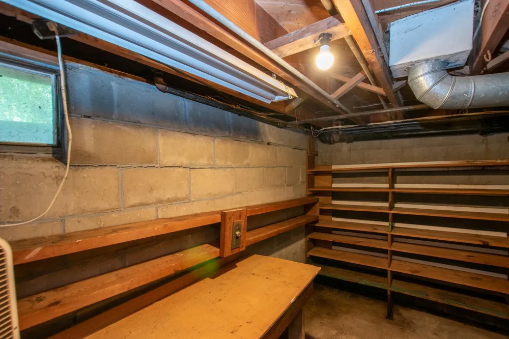 1304 S Richter Road Suttons Bay Township, MI 49682
