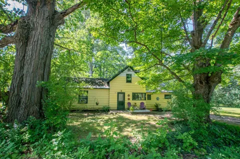 1304 S Richter Road