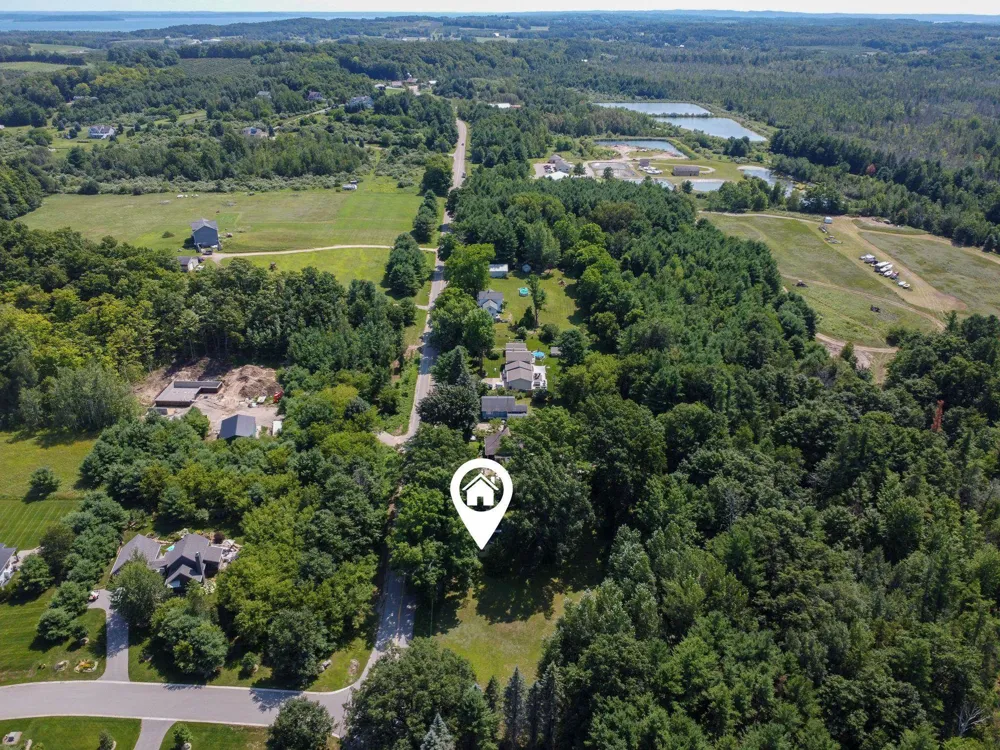 1304 S Richter Road Suttons Bay Township, MI 49682