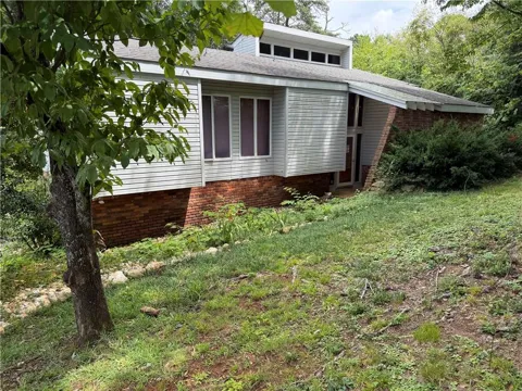 41 Wellington Way SE