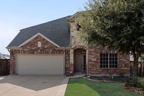 1816 Castle Creek Drive