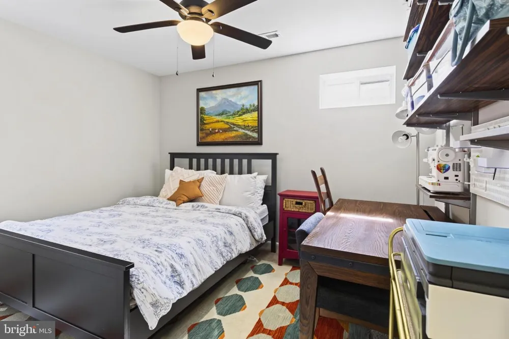 1015 WOODS PLACE Alexandria, VA 22302