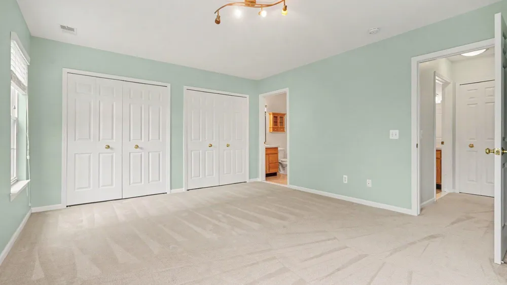2654 S Knightsbridge Circle Ann Arbor, MI 48105