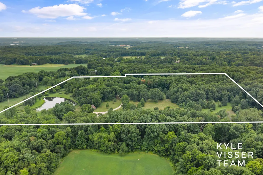 590 Talisman Drive NE Lowell, MI 49331