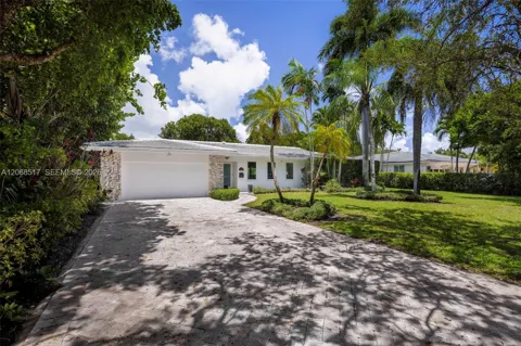 1121 Hardee Rd #1121