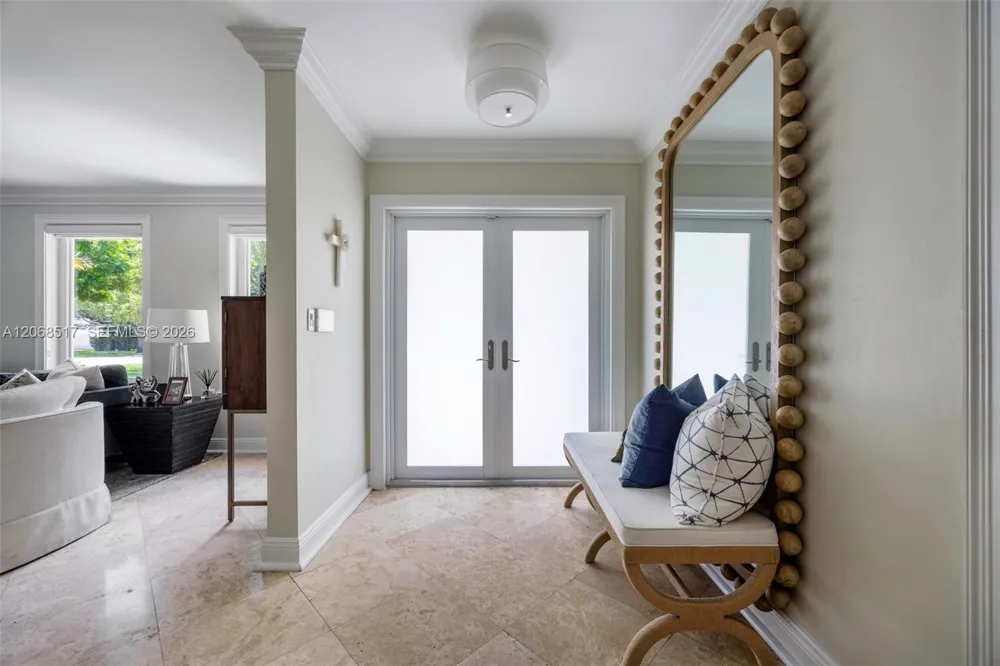 1121 Hardee Rd #1121 Coral Gables, FL 33146