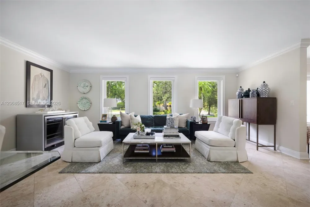 1121 Hardee Rd #1121 Coral Gables, FL 33146
