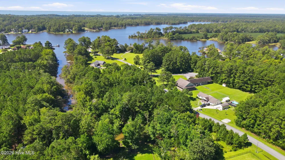 9325 Doris Drive Oriental, NC 28571