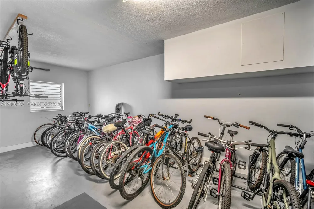 1100 SW 12th St #309 Fort Lauderdale, FL 33315