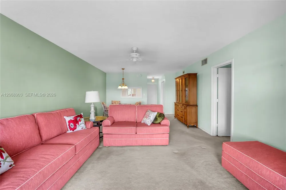1100 SW 12th St #309 Fort Lauderdale, FL 33315